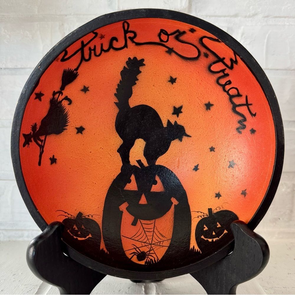 Vintage-Style Wooden Halloween Bowl Trick or Treat with Black Cat & JackOLantern